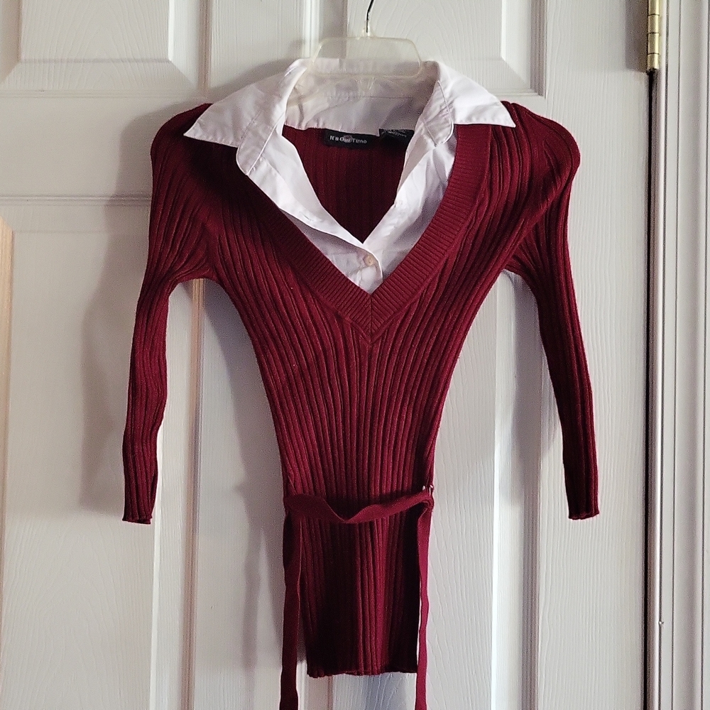 It’s Our Time Sweaters & Knits It’s Our Time Maroon Sweater Size Small
